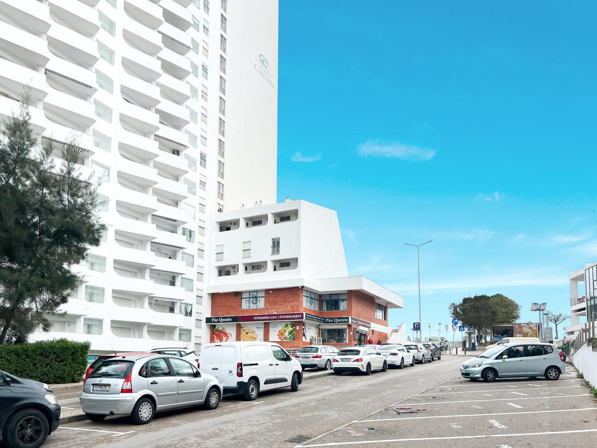 Apartment Concorde Sky Vista Mar Portimao Bagian luar foto